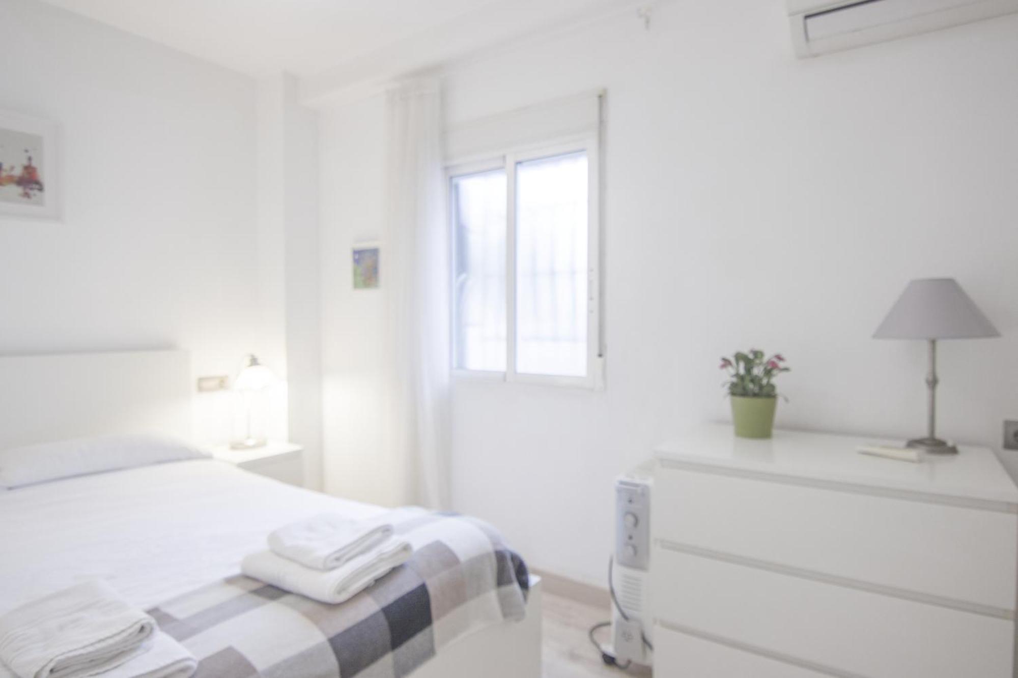 Rentalsevilla Doctor Barraquer Exterior foto